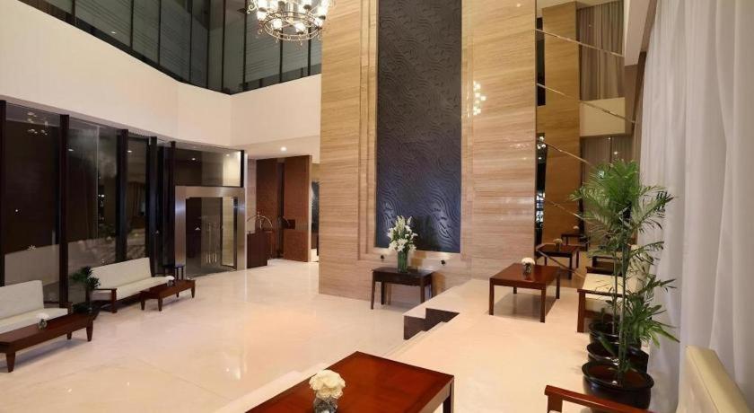 סמאראנג Hotel Grandhika Pemuda מראה חיצוני תמונה