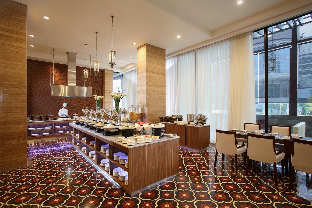 סמאראנג Hotel Grandhika Pemuda מראה חיצוני תמונה