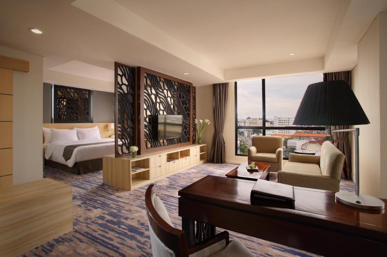 סמאראנג Hotel Grandhika Pemuda מראה חיצוני תמונה